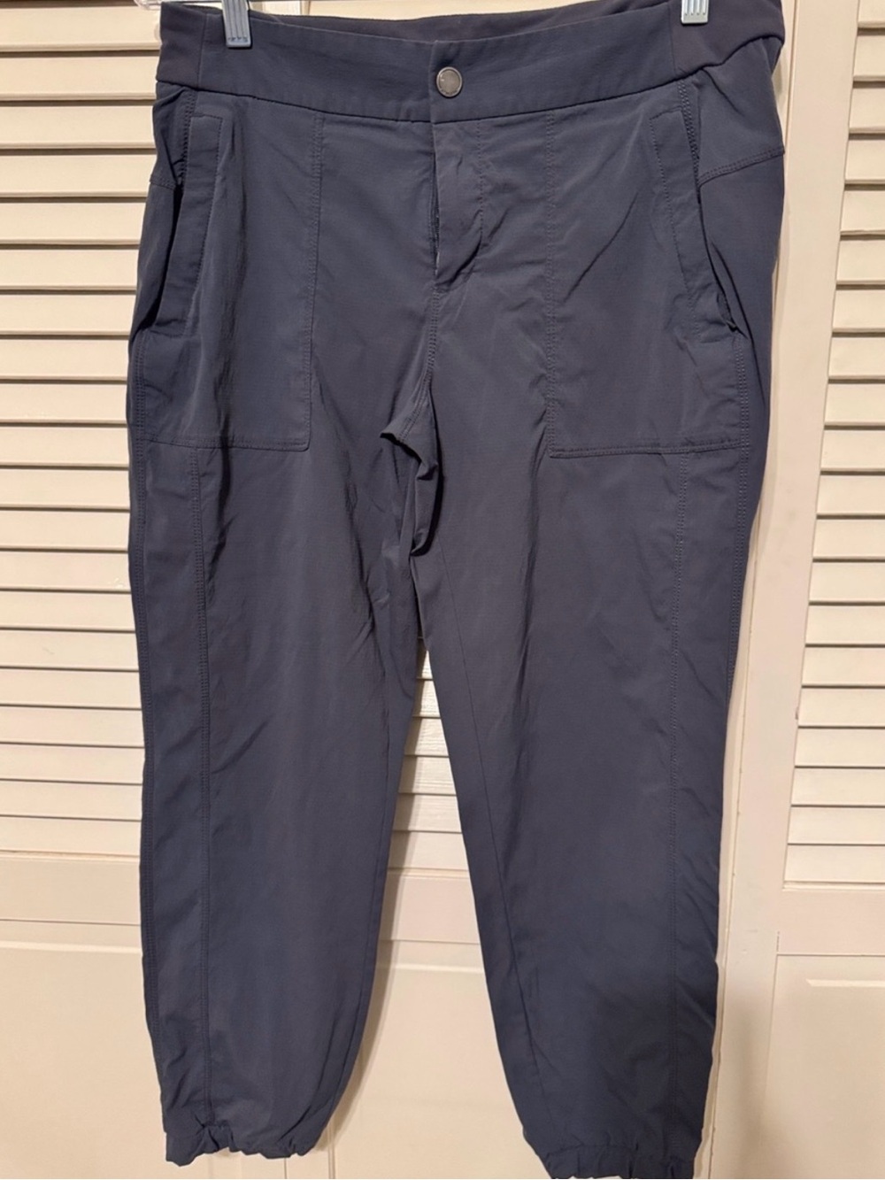 Athleta Women’s Joggers in Dark Gray